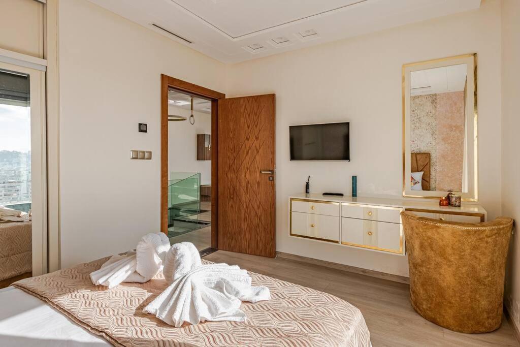 Royale Duplexe Pleine Centre Tanger Apartment Exterior photo